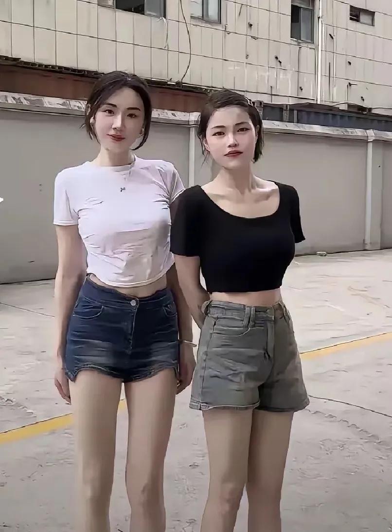 遇见一个不问世俗、只愿与你共度一生的女子，实属难得。我的两位表妹，她们就是这样的