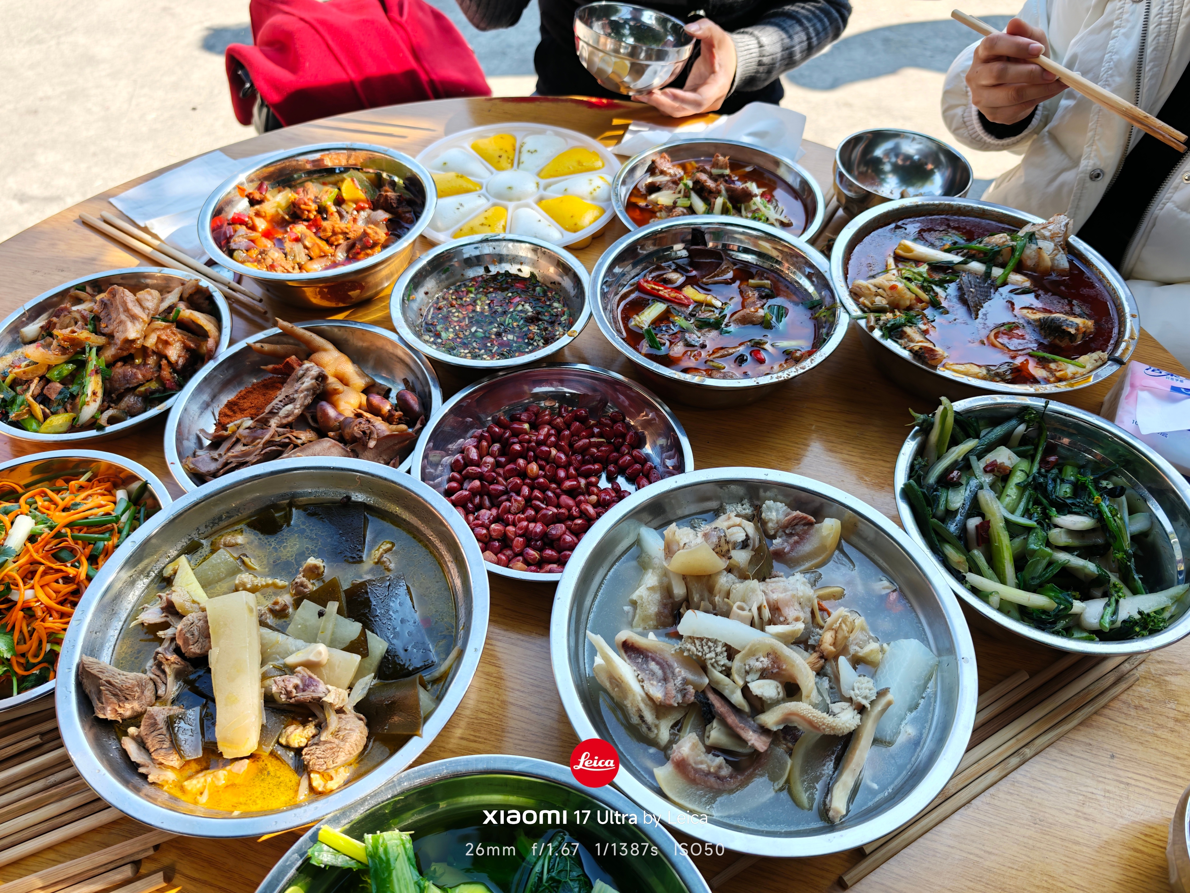 今天又来吃杀猪饭了，太豪华了