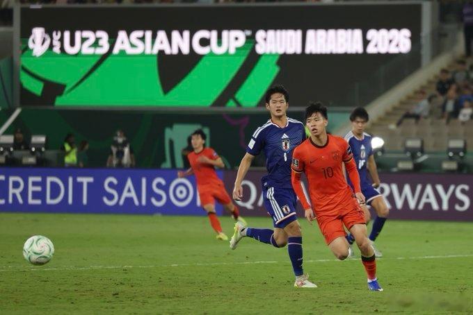 【u23国足亚洲杯亚军】这次国足U23已经刷新了多个纪录，第一次小组出线，第一次