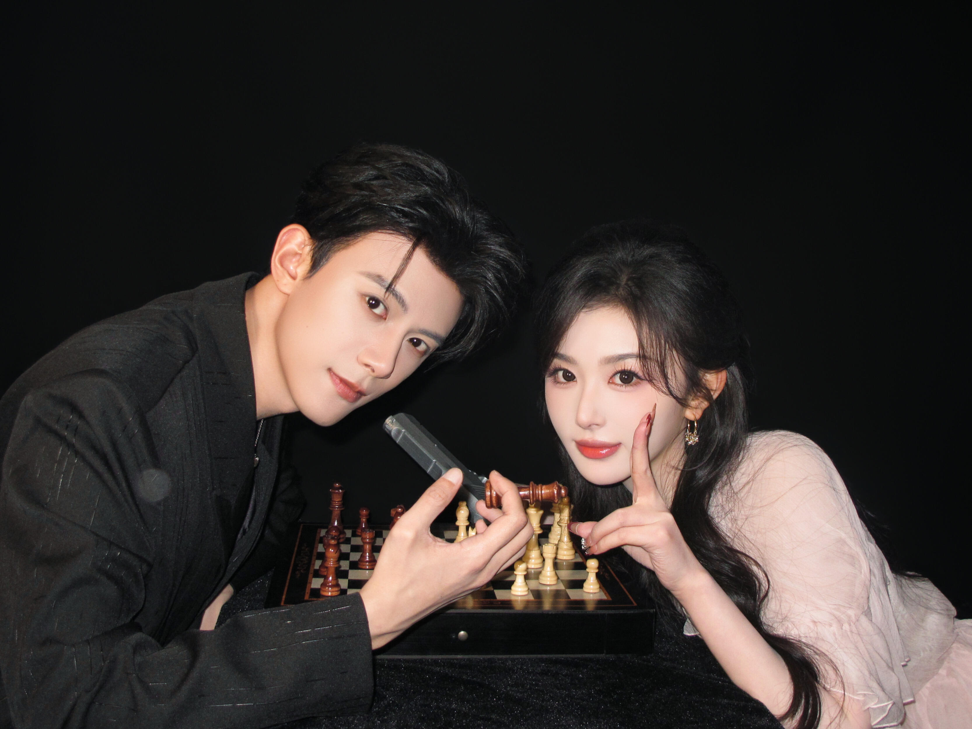 邓凯孔雪儿骨科强制爱拼好剧请进来沉浸式欣赏这个不齐而俞的美貌！！所有人，感受！ 