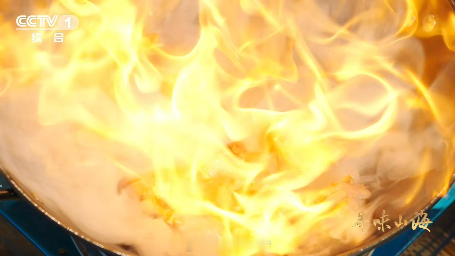 仔姜烧鹅随机馋哭一位游客一口就香迷糊的天花板下饭菜 我宣布被“随机馋哭”了！看那