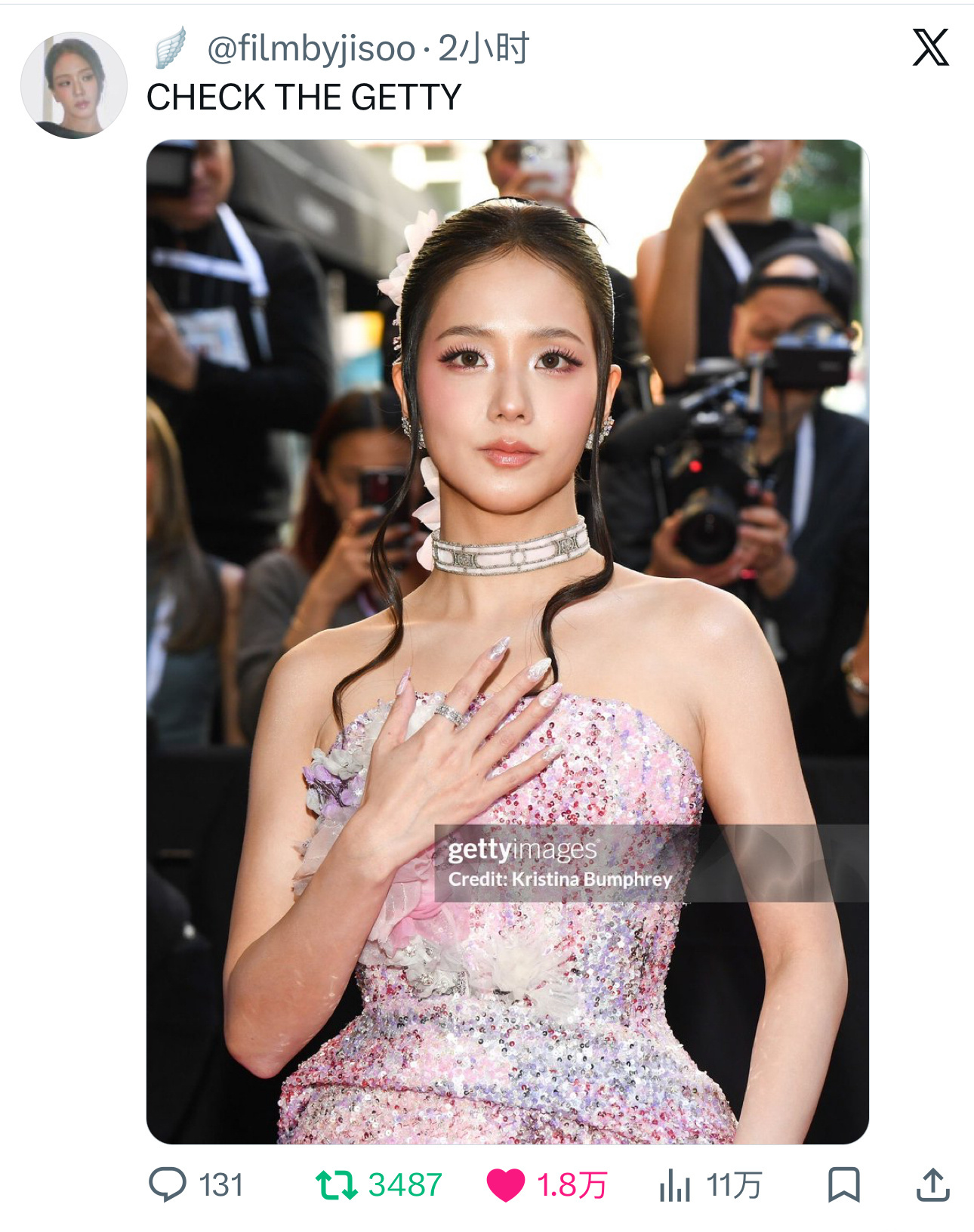 JISOO Met Gala造型在外网大受好评，热度持续up❤️🔥金智秀met
