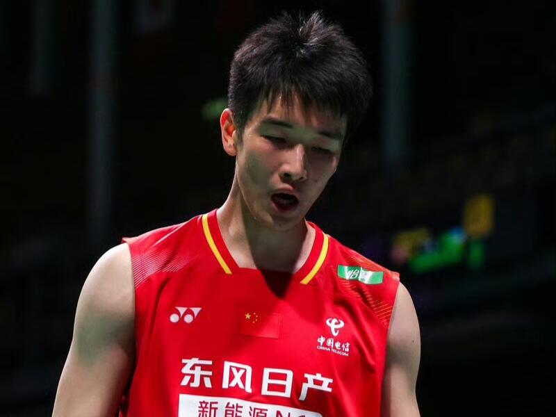 李诗沣0比2拉尼尔 李诗沣0比2不敌拉尼尔，整场比赛节奏都在对手那边，自己的特点