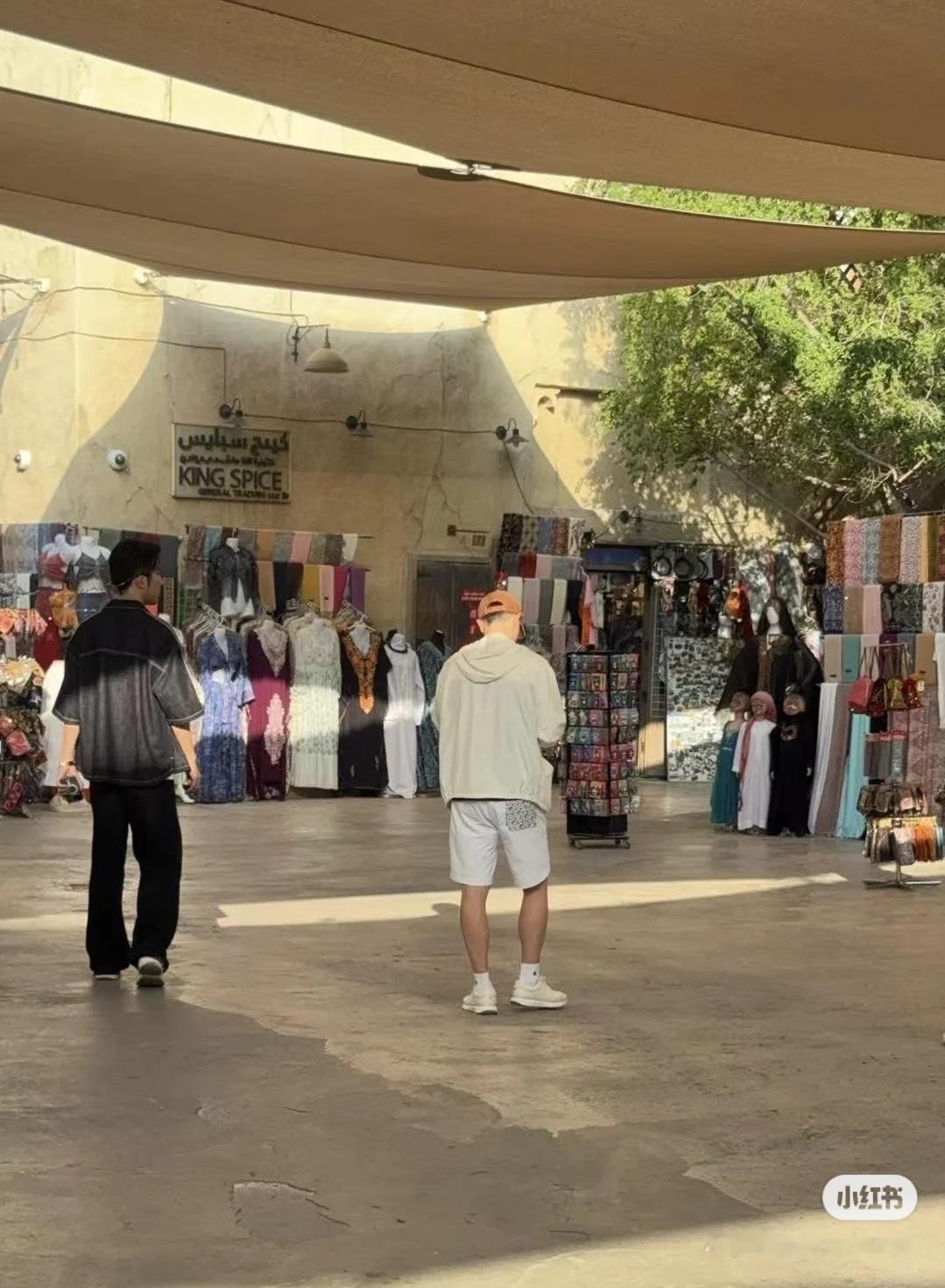 马龙真去迪拜了