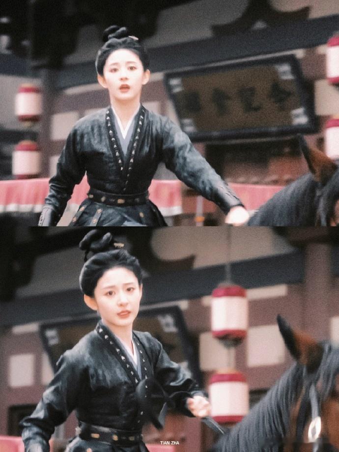 白鹿赵晴对手戏谁懂啊这对主仆好好嗑，赵晴全程黏着护着白鹿，可爱又忠心，对手戏全是