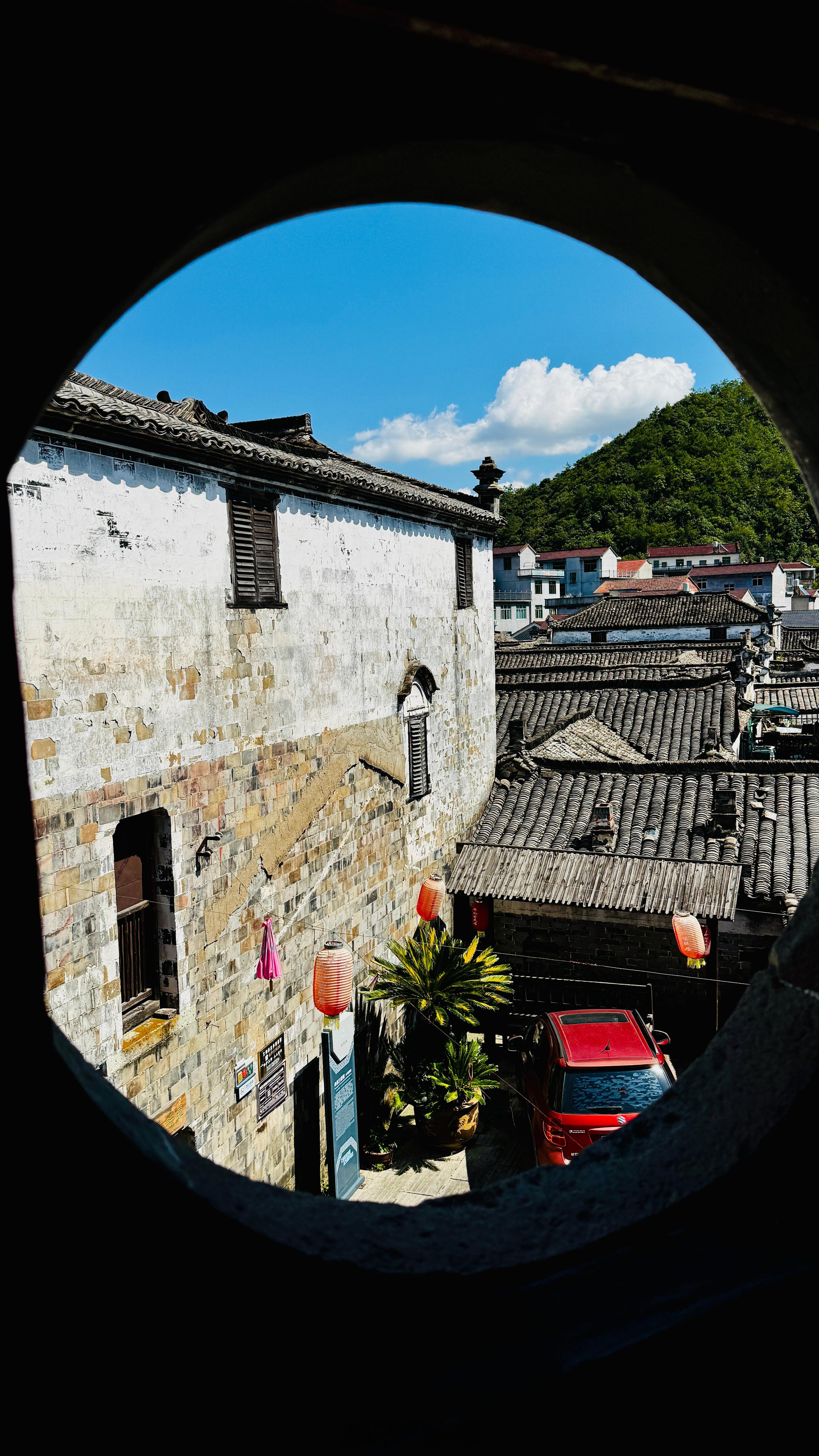 黄印若公祠始于清末…之所以建筑可以称为文物，是因为经过时间的沉淀，人类文明的发展