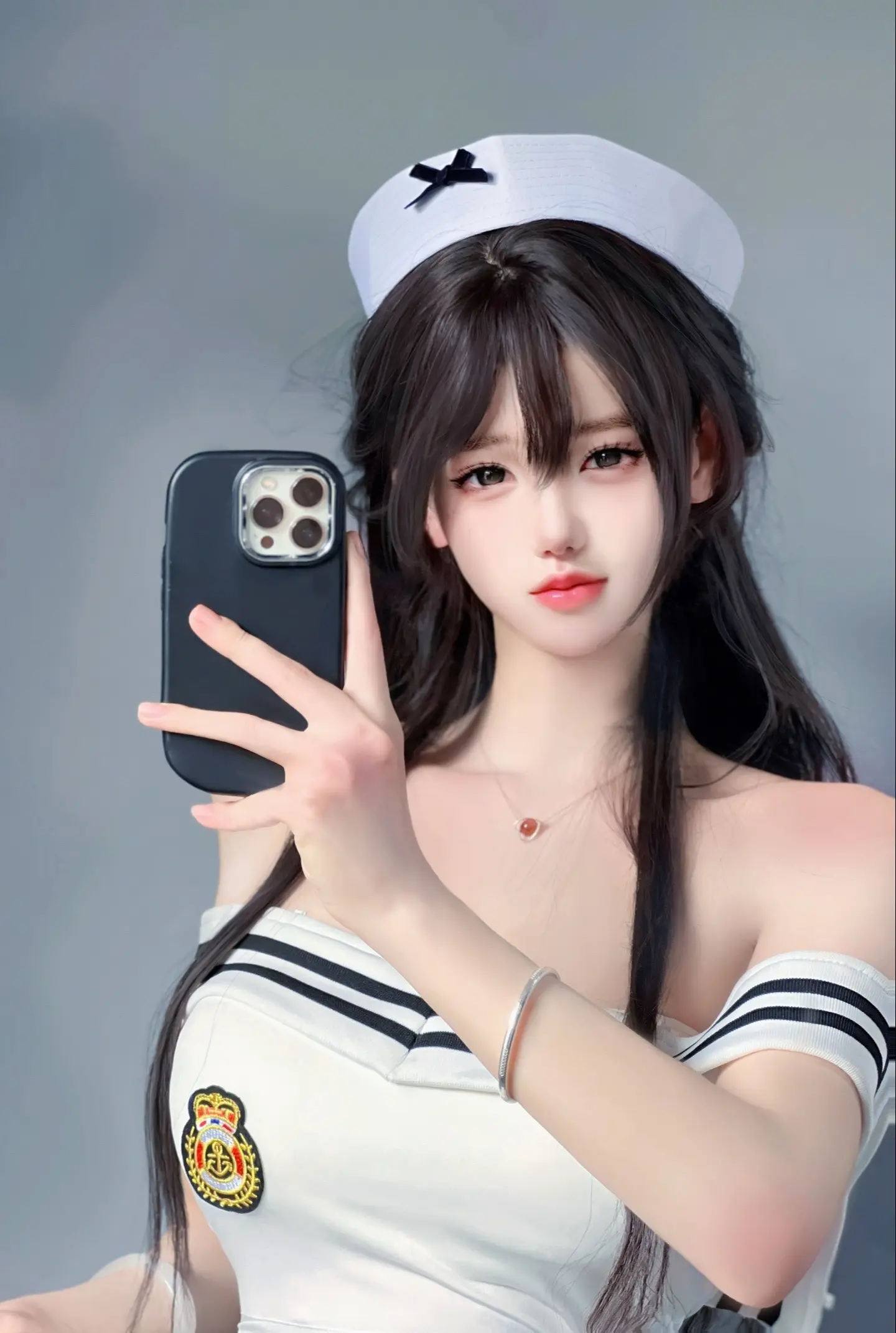 谁招手你都摇尾巴是吧 坏小狗