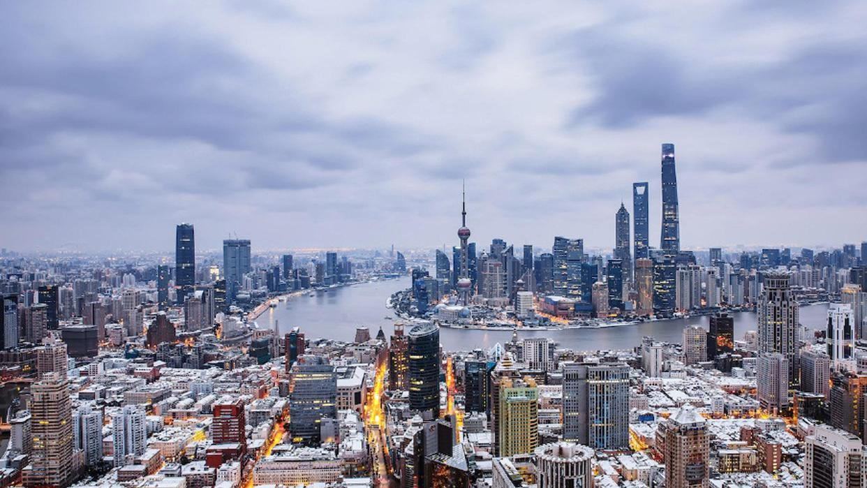 上海市计划到2028年将低空经济核心产业规模提升至约800亿元，并构建完整的低空