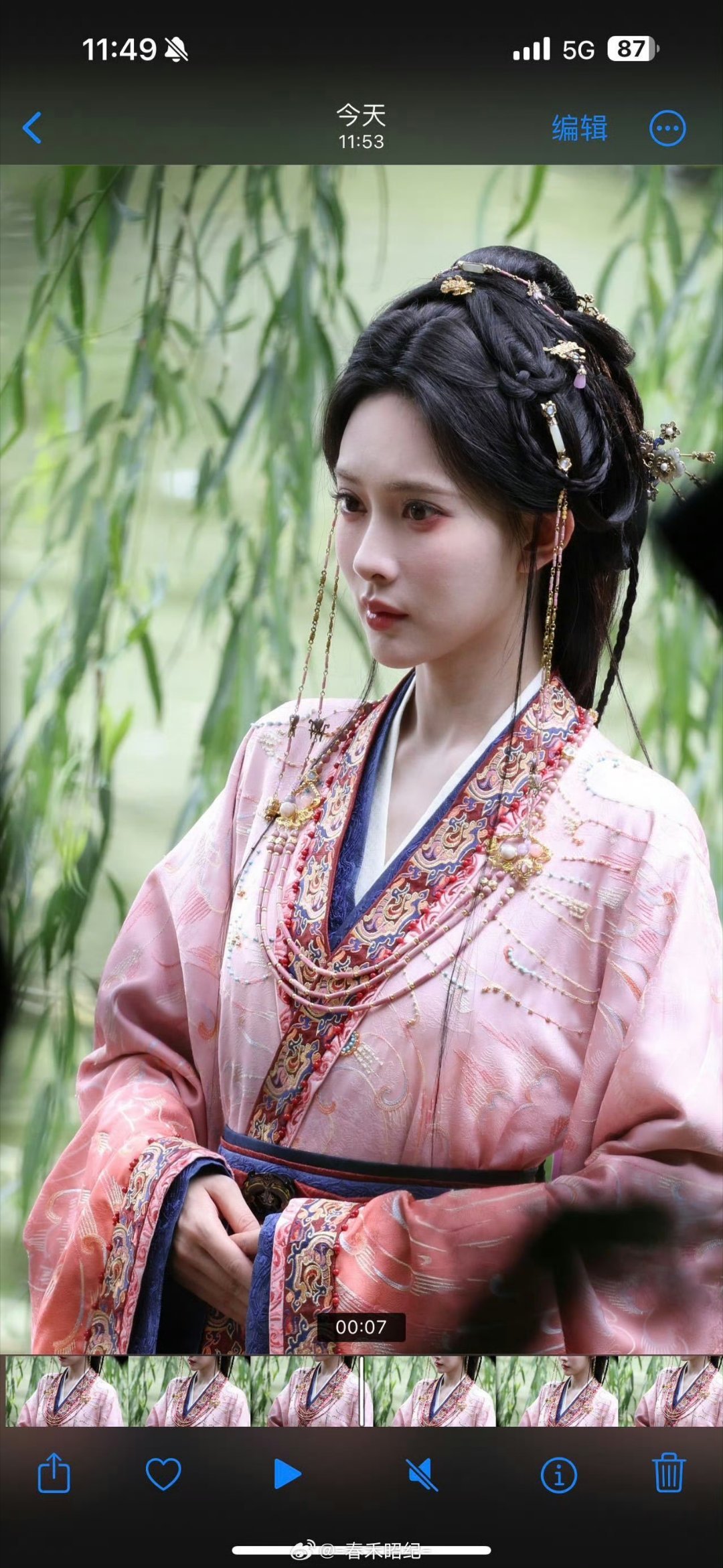 孟子义这张原相机生图好权威 