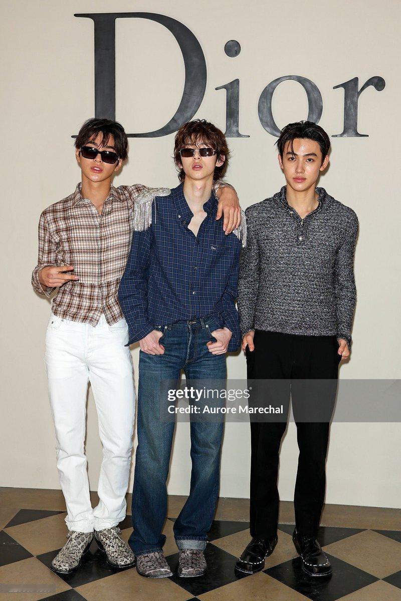 Dior Center 金主训巴黎时装周金主训dior
