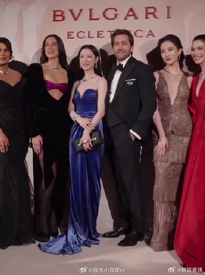 刘亦菲金智媛宝格丽同框刘亦菲金智媛米兰同框 刘亦菲金智媛米兰同框 