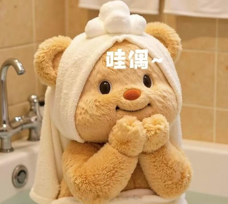 沉浸式体验CJ一条龙服务从CJ入场领伴手礼，试玩新游、见心仪coser，再到打卡