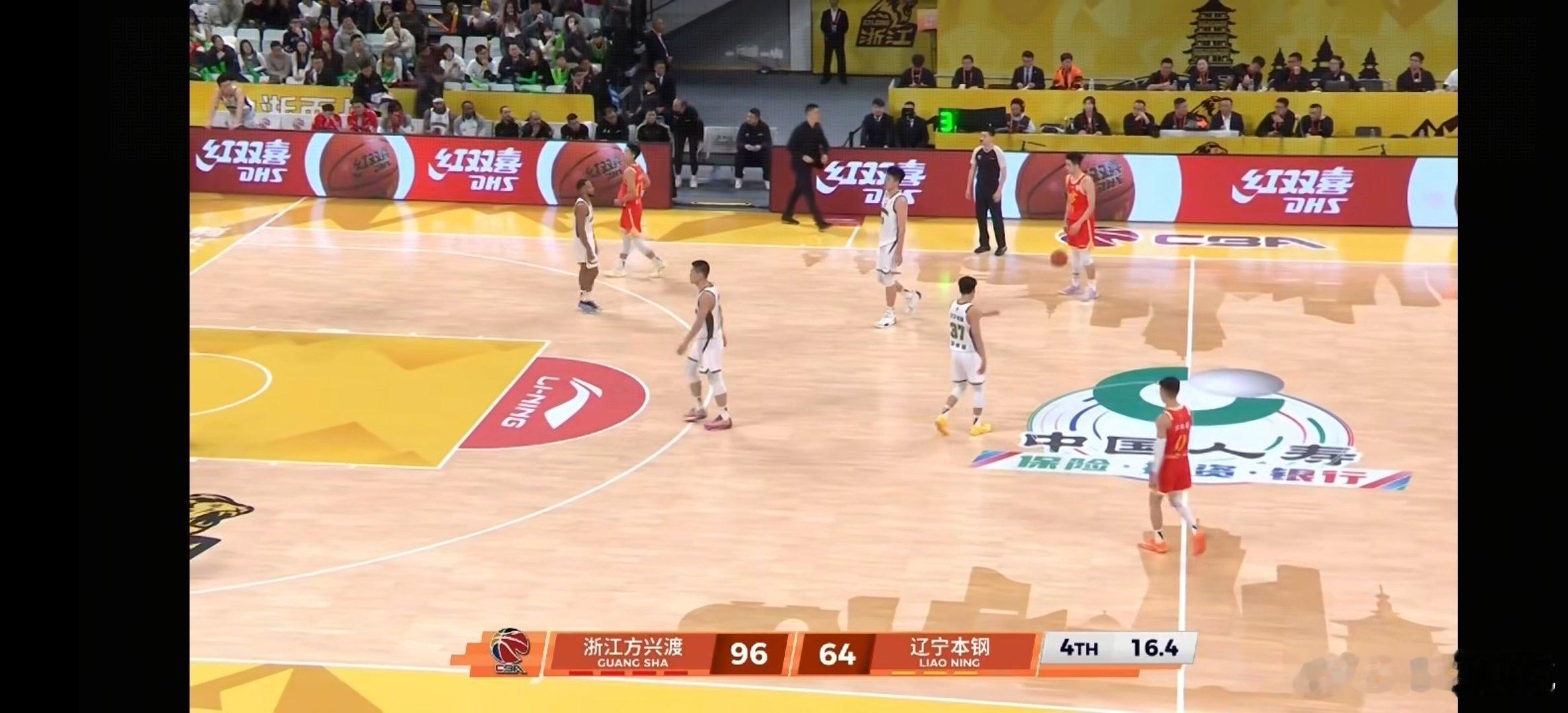 全场结束，辽宁本钢客场不敌浙江方兴渡。广厦男篮vs辽宁男篮广厦男篮战胜辽宁男篮
