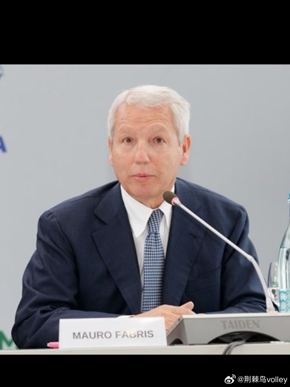 意大利排球联合会主席毛罗·法布里斯的发言：“我希望在伊斯坦布尔举行的决赛完全是意