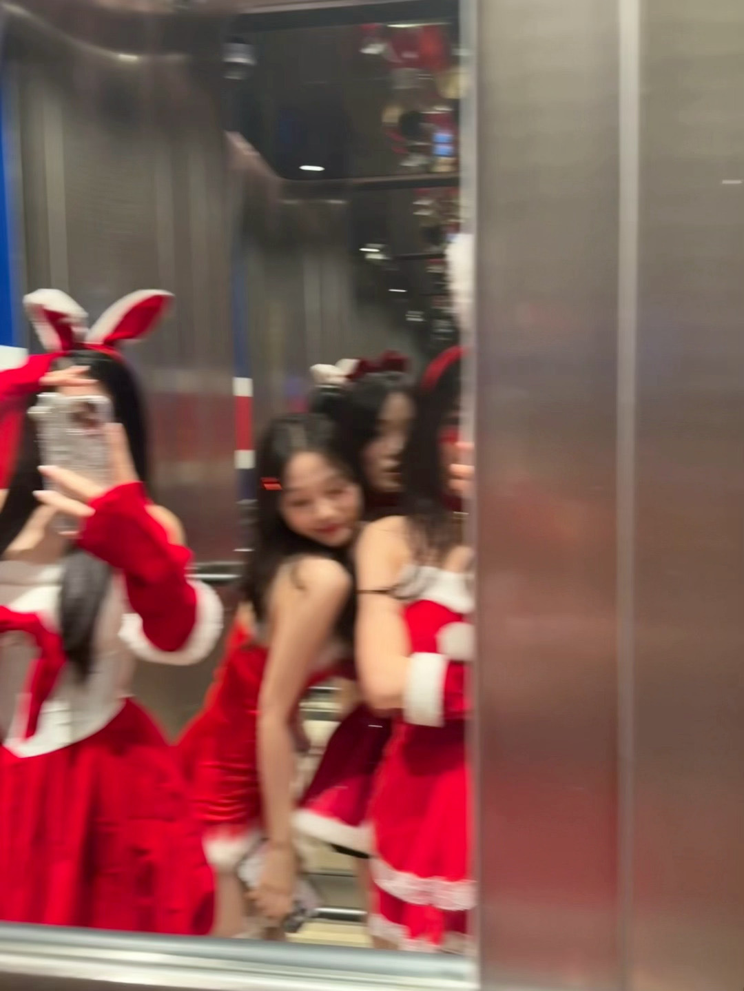 ⁂.⤷你我在宇宙里恰好浪漫的相遇  