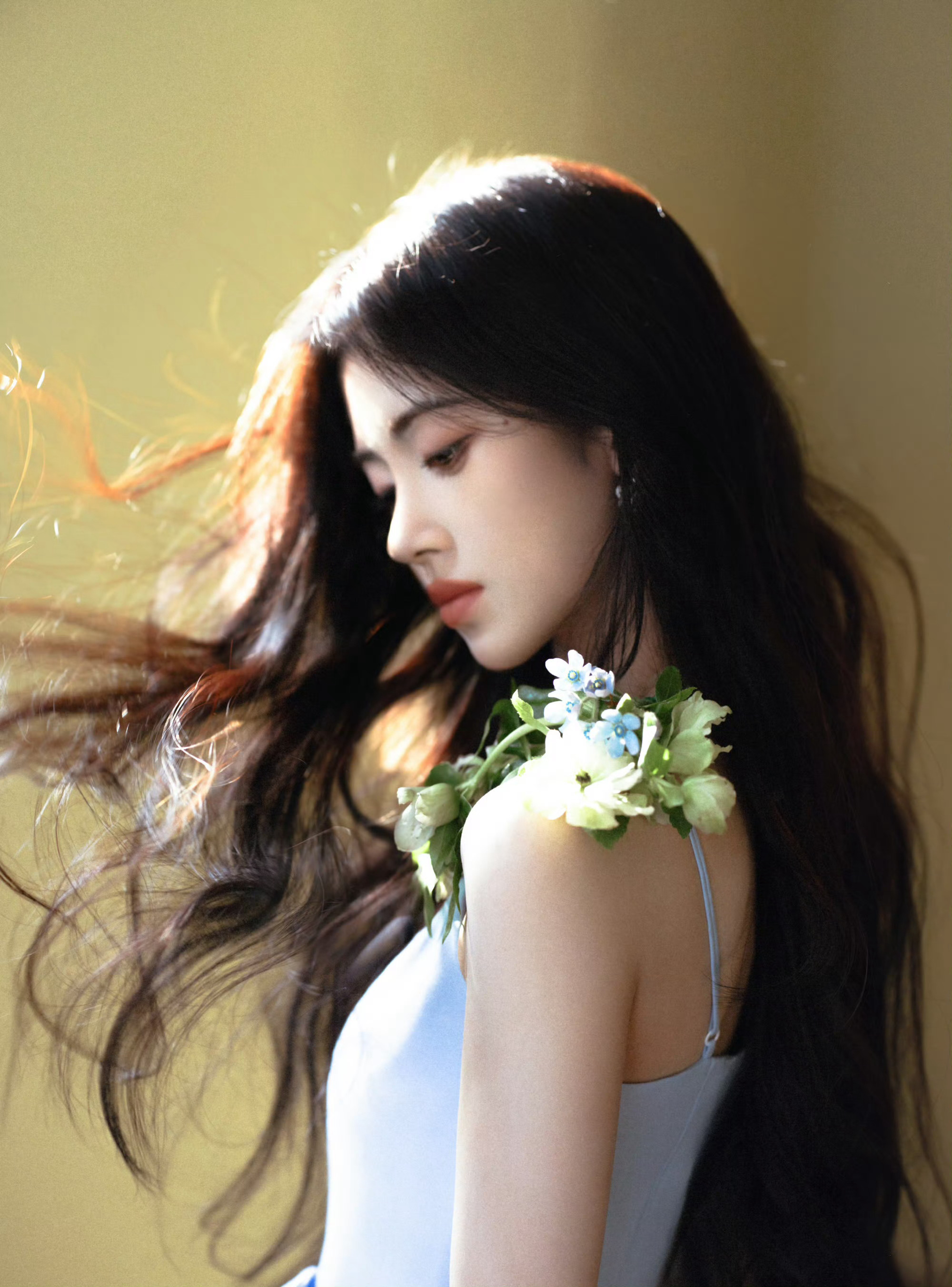 鞠婧祎  jjy鞠婧祎万花世界 jjy鞠婧祎苏绿夏“很庆幸能在炽热的青春里遇见你