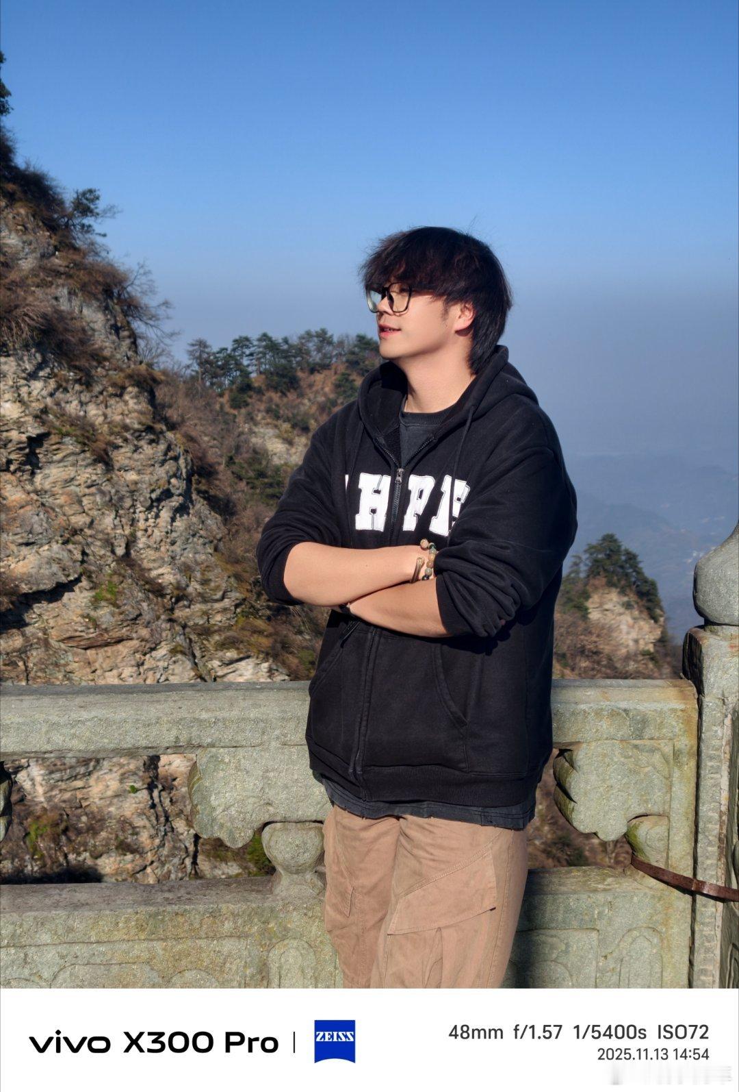 本次为期半个月的出差 虽然很累 但是真的很开心 见到了想见的各位 拍到了想拍的车