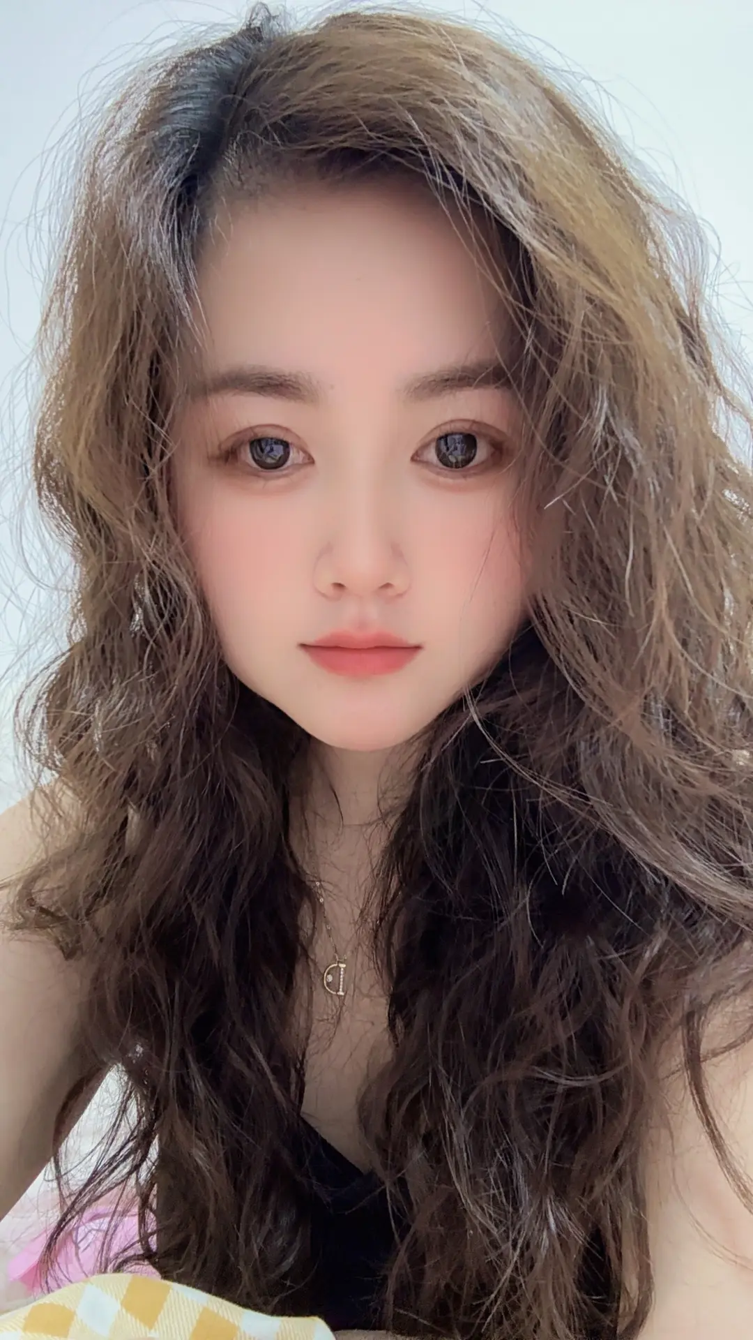 活的尽头是死，所以活着的意义就是用自己喜欢的方式等死……