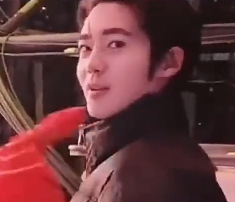 2026年1月27日，于适参与“百花迎春——中国文学艺术界2026春节大联欢”录