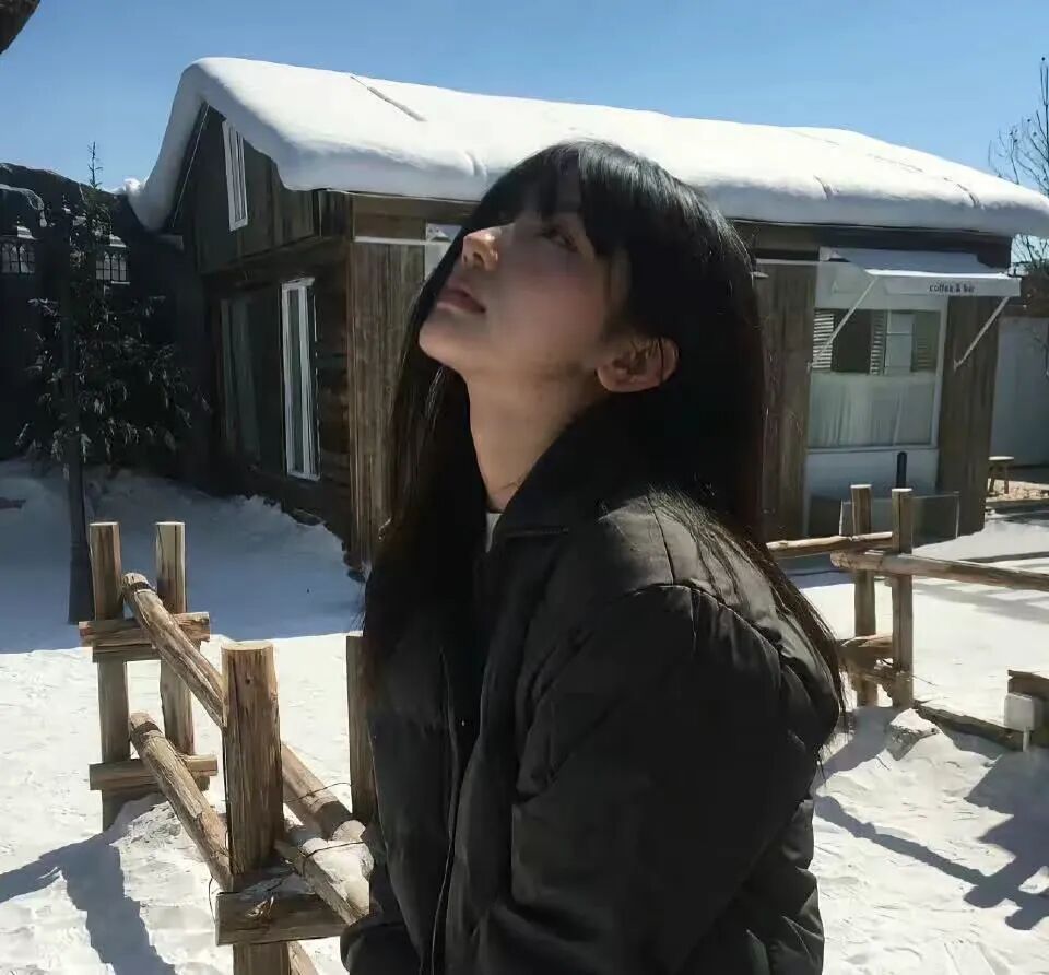 𝗦𝗵𝗮𝗿𝗲氛围感头像｜无水印女头｜可爱头像｜小众女头｜审美积累 ​​​
