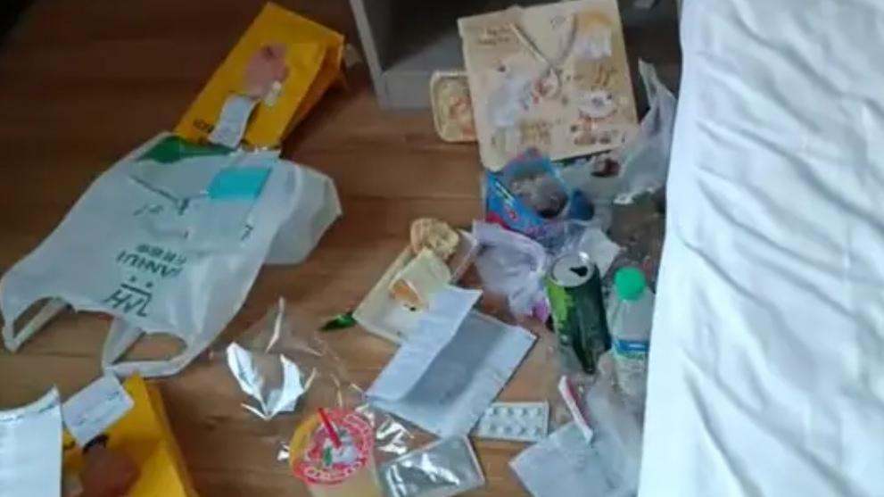 🔥太离谱！情侣退租后留下满地狼藉，房东当场气炸，简直是老鼠进去都要开导航了！近