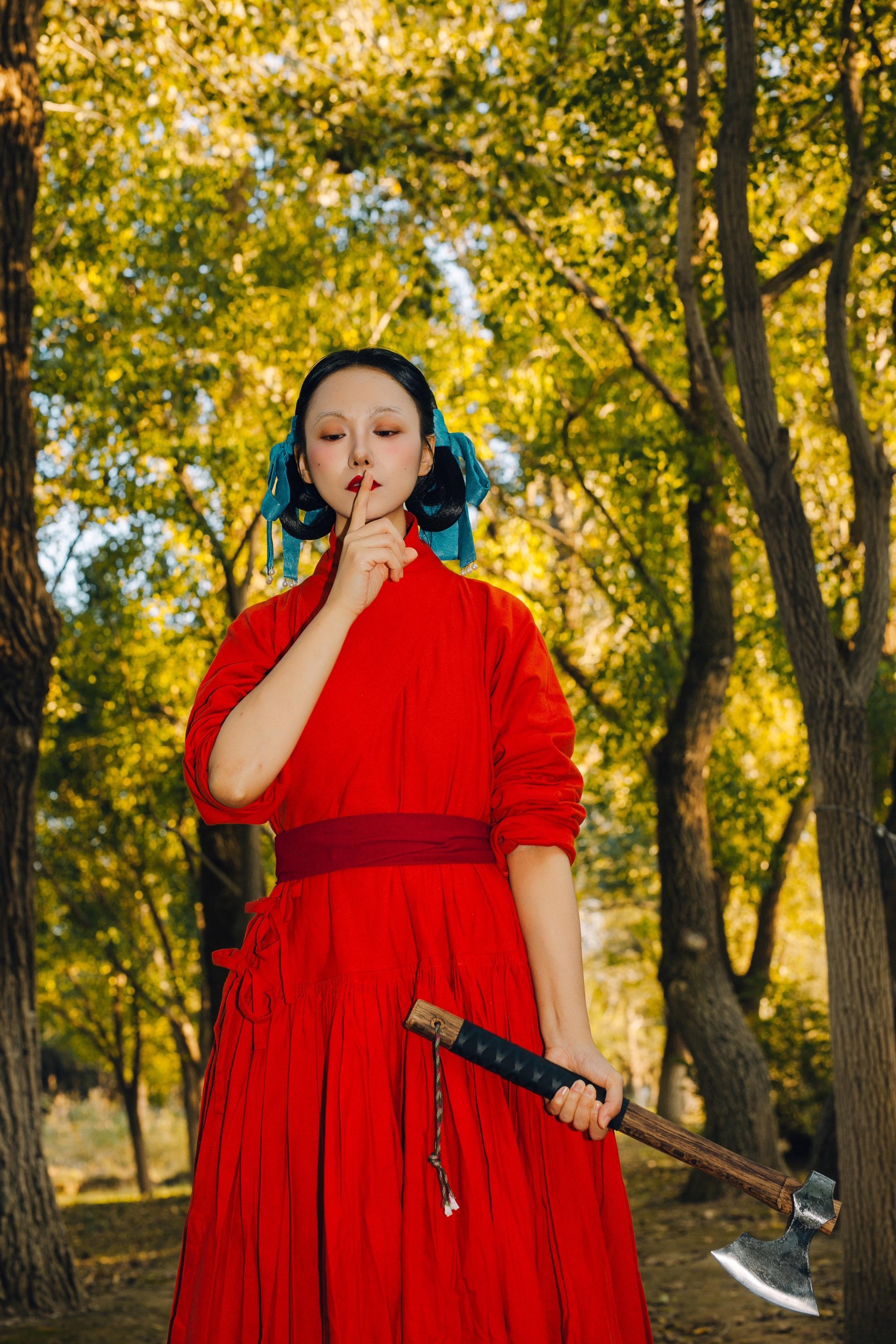 万圣节特辑｜大明版珀尔。✨红色大明蓬蓬裙很有电影里珀尔红裙的感觉，突发...