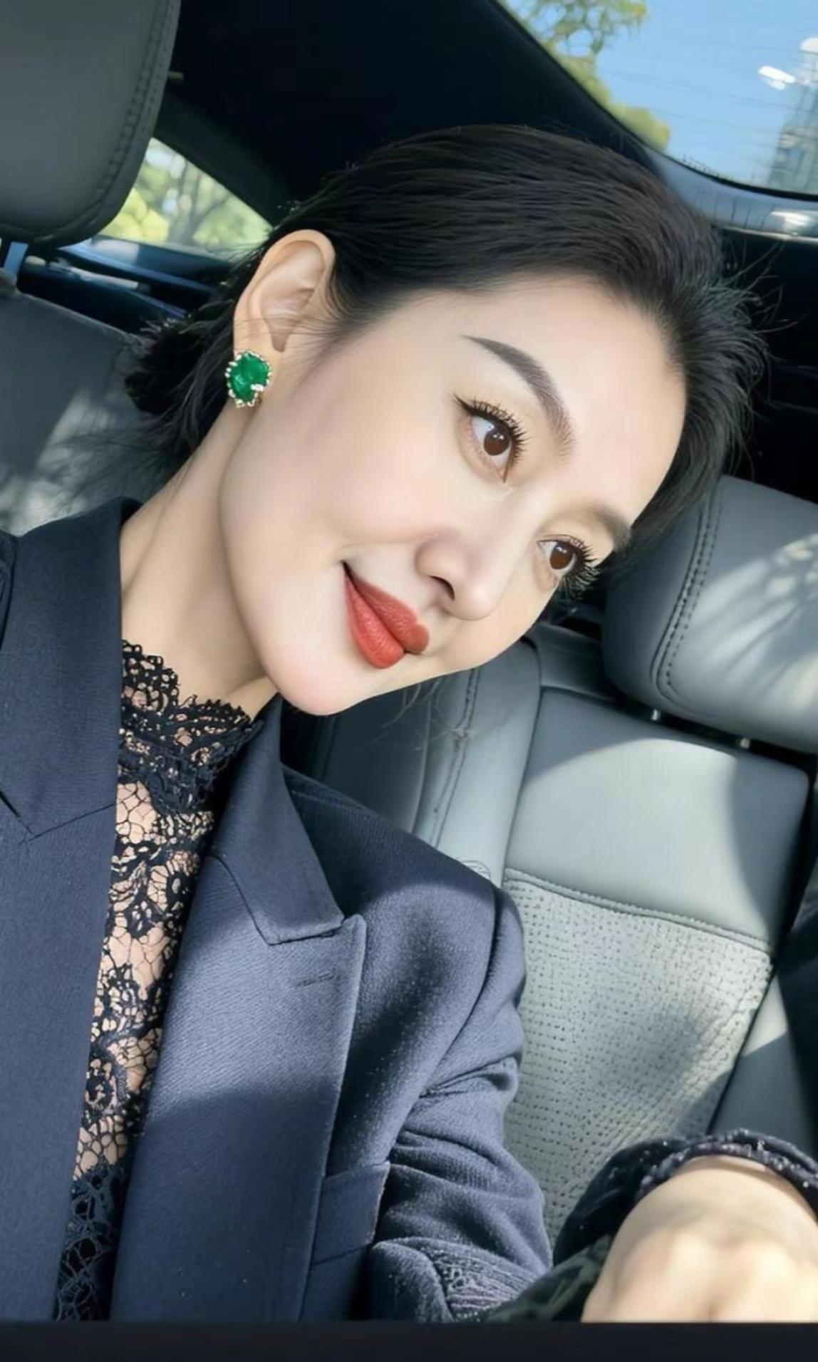 所以这就是岁月啊，千面无常的岁月