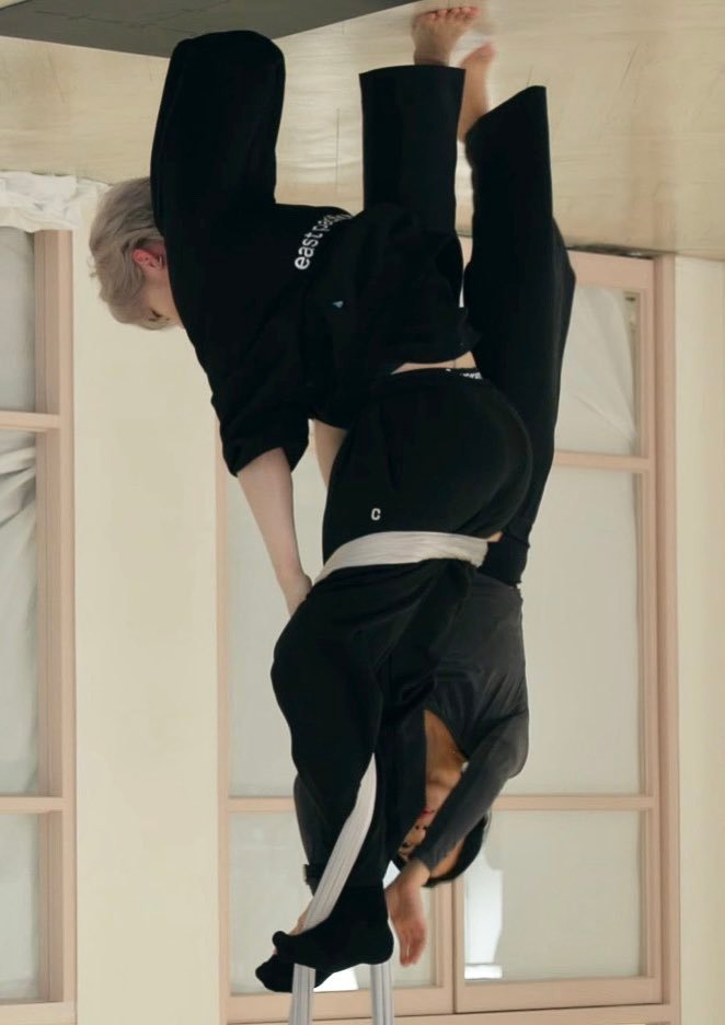 外网热帖 KPOP最受欢迎的男爱豆臀部排名1 Wonho 元虎（申元虎）2 Mi