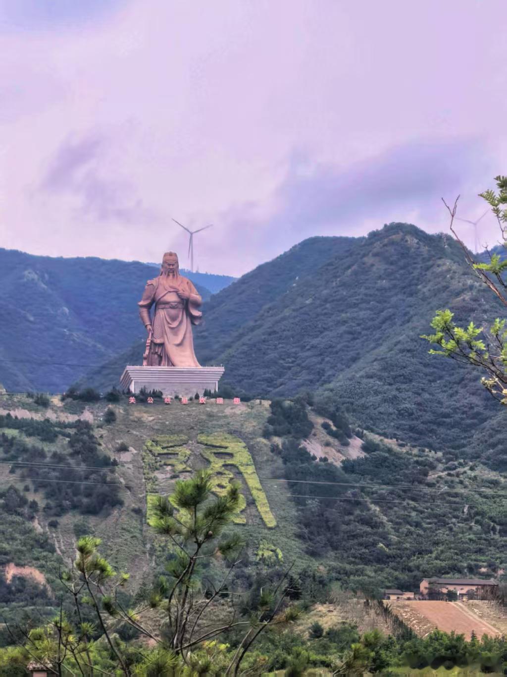 这才是年轻人想要的智能出行 Z世代对出行的要求越来越高，既要潮酷有个性，又要智能