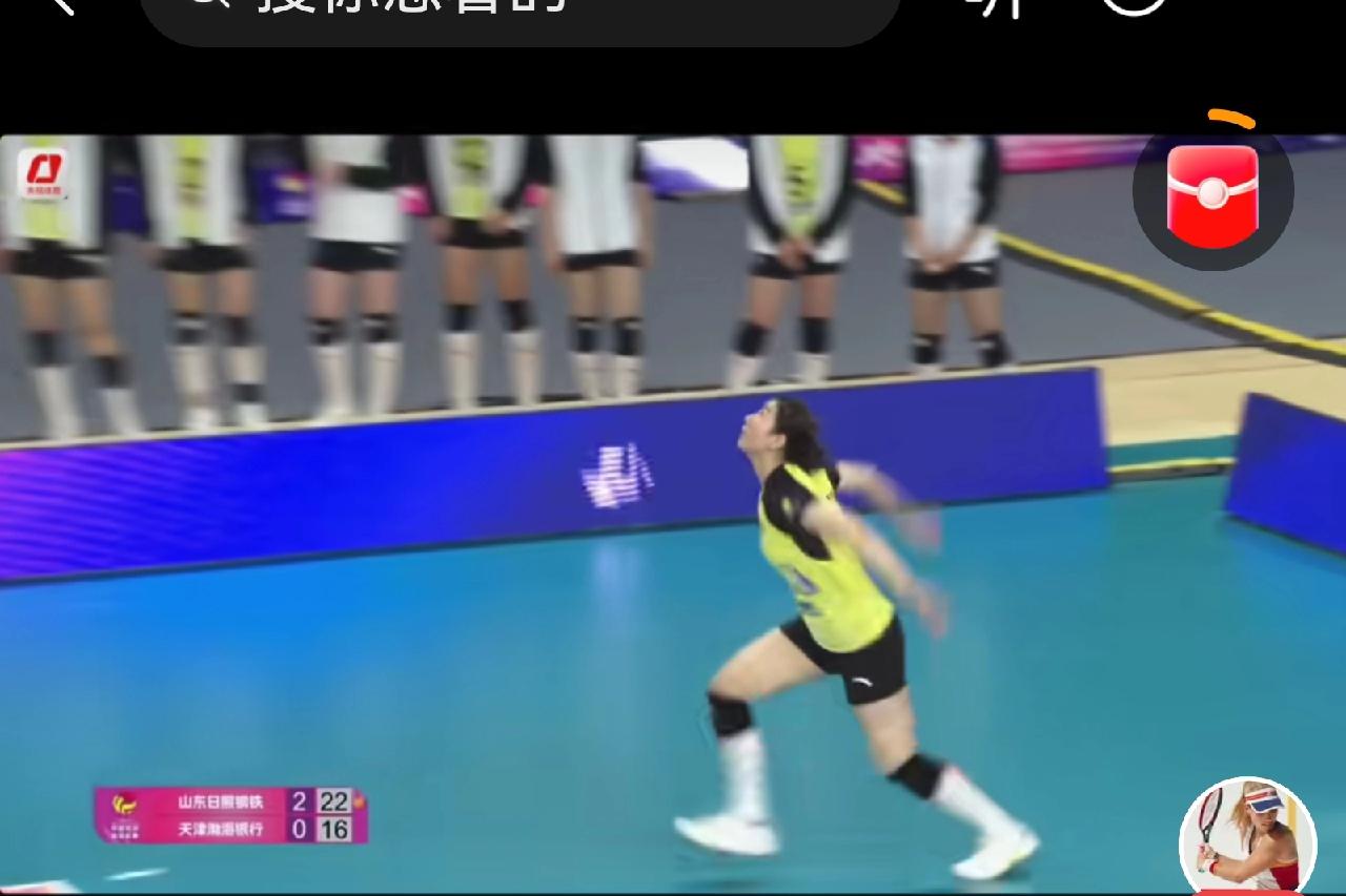 天津女排花在瓦尔加斯身上的钱锻炼了谁？
连个19岁的小将李晨瑄都对付不了，她的大