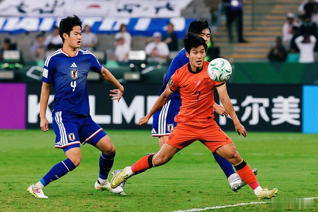 U23国足vs日本  1月24日决赛，U23国足0-4不敌日本U23夺亚军，虽刷