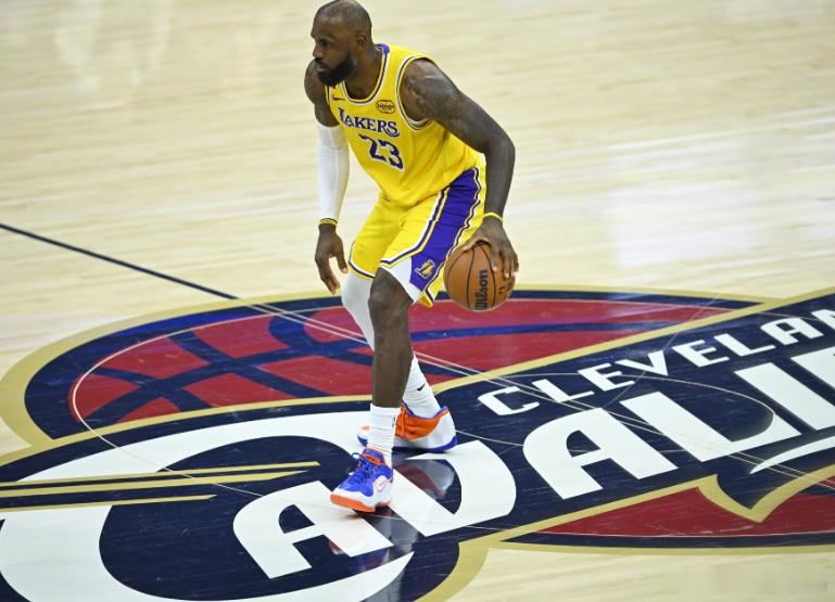5月23日讯 近日，前NBA球员钱宁·弗莱在个人播客《Road Trippin 