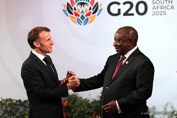 马克龙喊着G20要凉？说白了是美国缺席，欧洲没主心骨慌了！
 
家人们谁懂啊！G