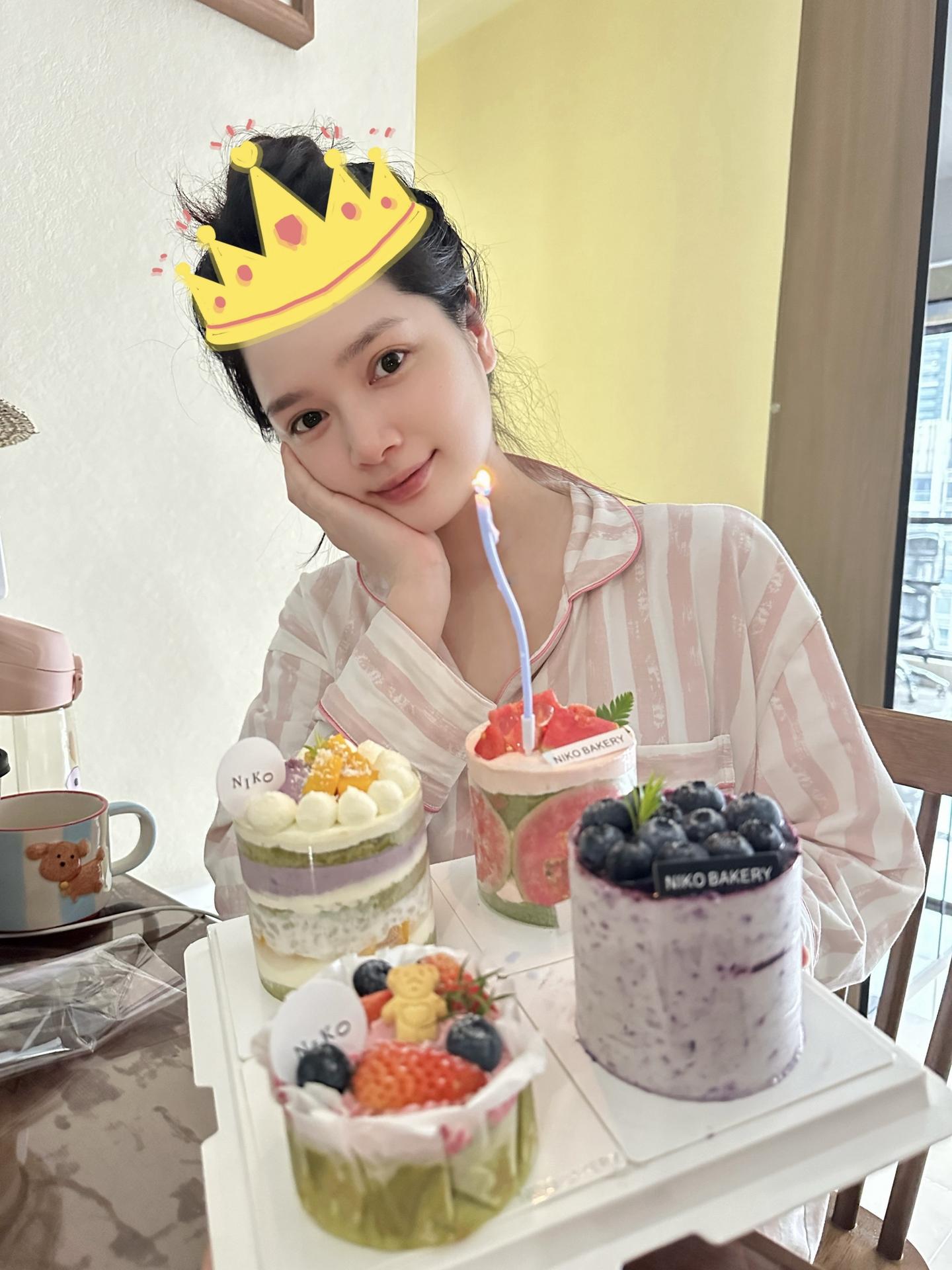 5月见漂亮姨姨啦