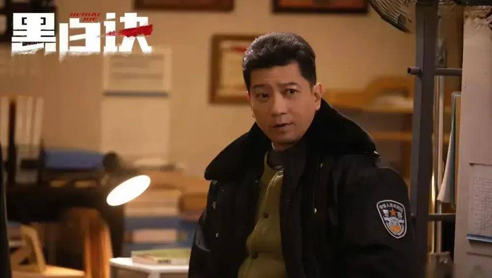一直以为田雨嘻嘻哈哈的，只能演那种中二角色。
看了这部黑白诀，谁知道他演起狠人来