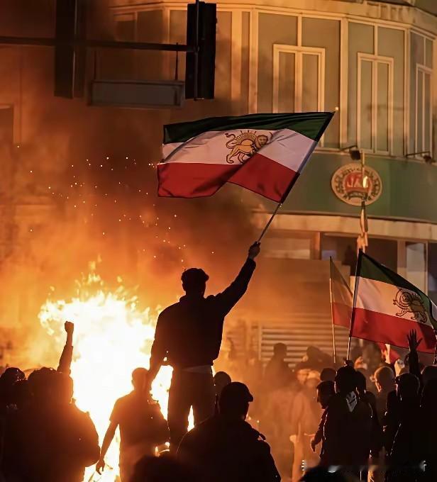 又一个独裁倒下