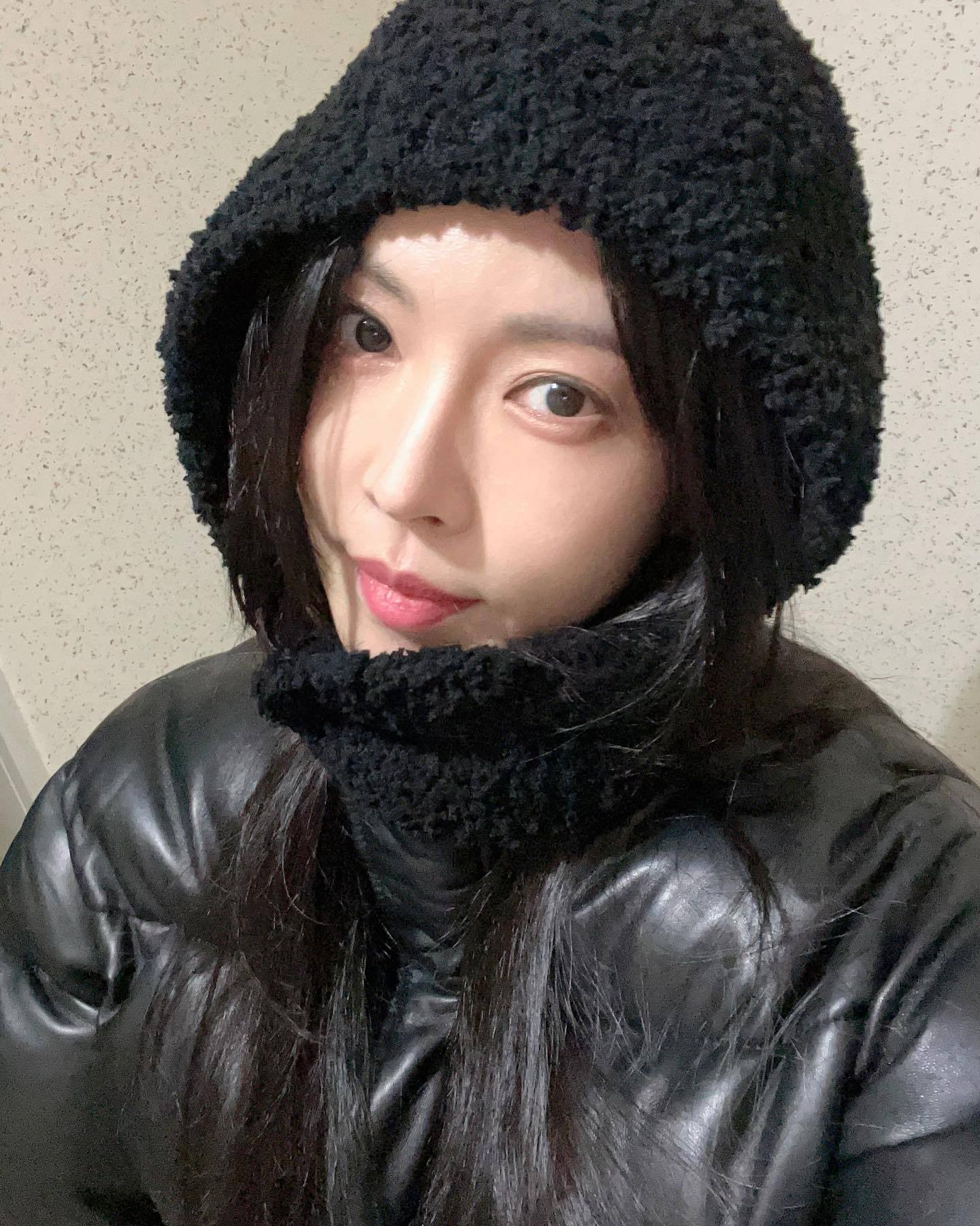 #金素妍[超话]#sysysy1102 IG 🖤 ​​​