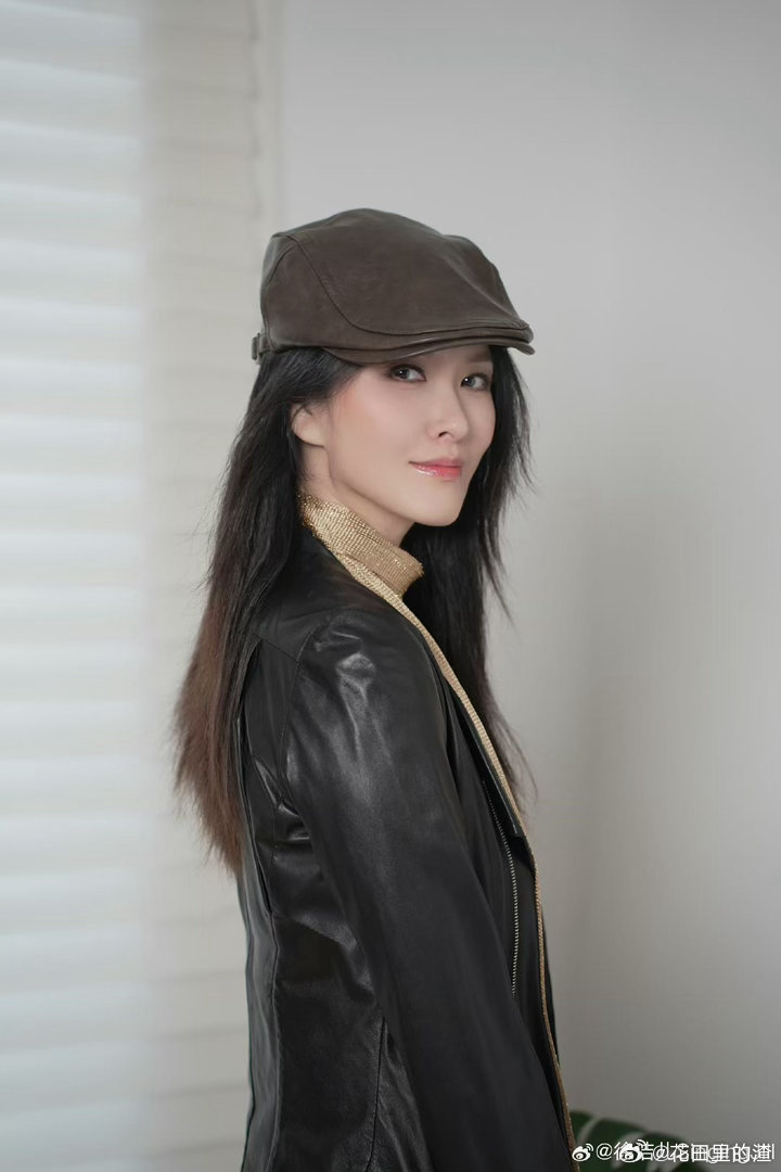 终于等到徐洁儿上浪姐了 徐洁儿来浪姐啦～ 既是会演戏的剧抛脸，又是会唱歌的歌手，