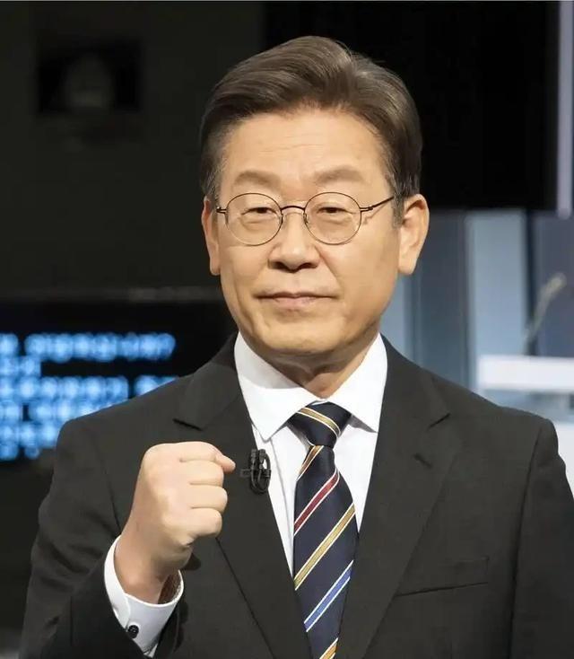 韩国传来一个大消息，2026年5月7日，韩国政府宣布了一个大消息。他们要组建一个