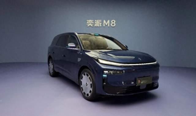 东风奕派M8