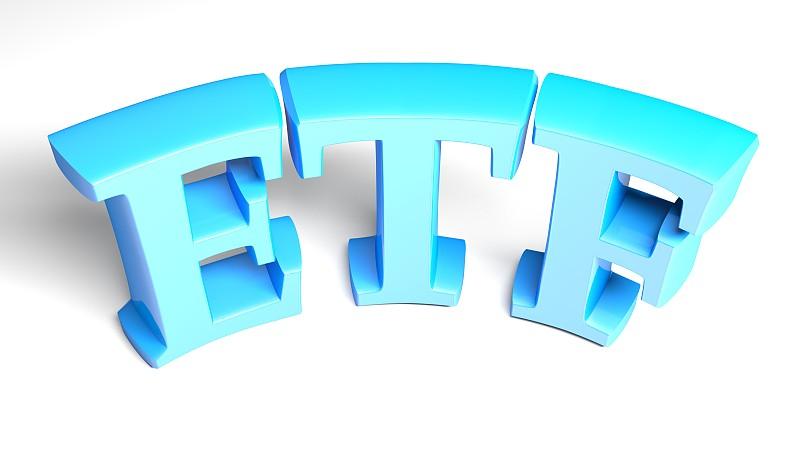 7月宽基ETF“吸金”超千亿，成了资金抄底的核心方向。回顾2026年A股走势，上