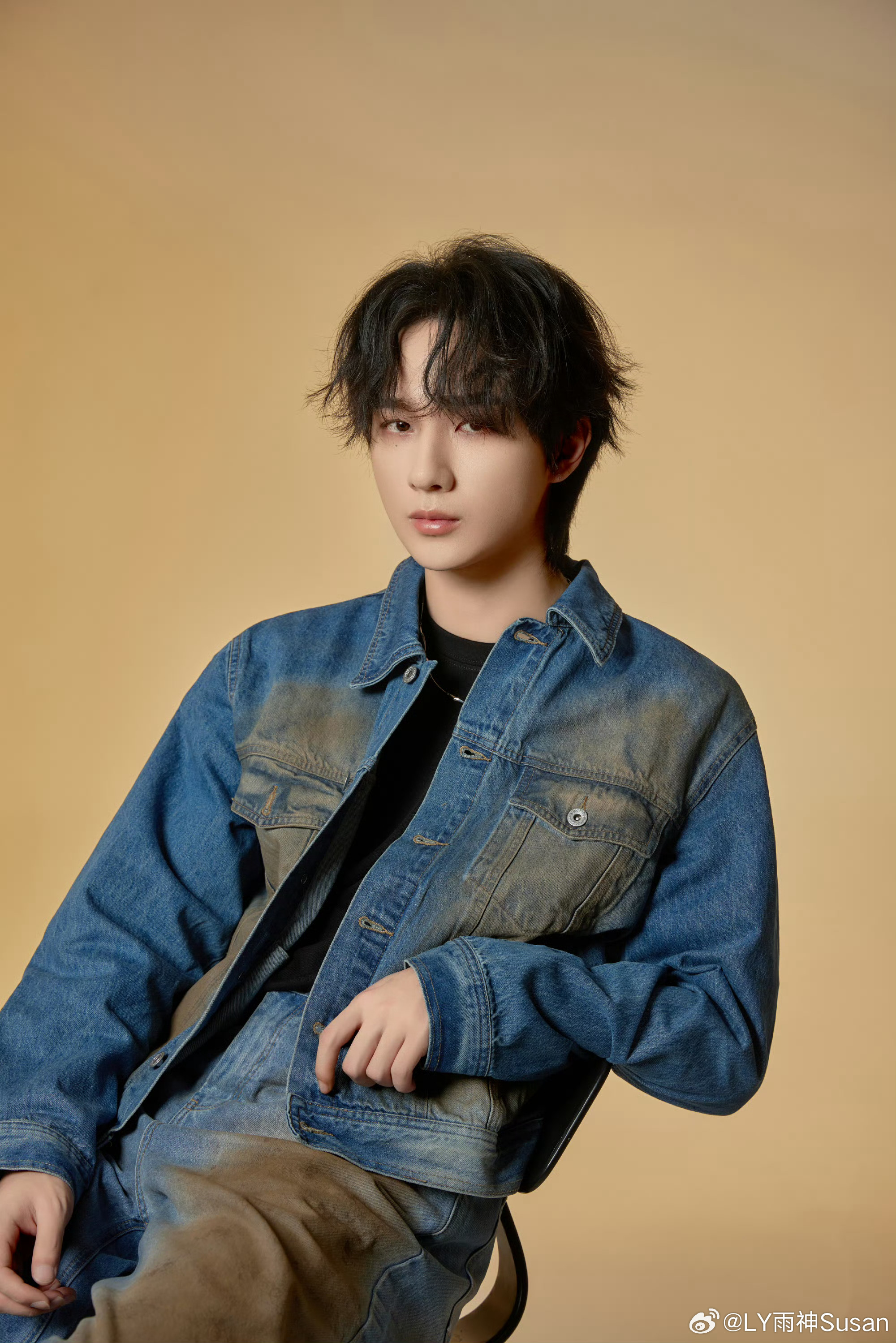 李宏毅0626生日快乐 lhy 毅则日记 相遇是春风十里，原来是你；相爱是山长水