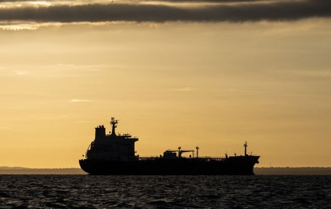 英国想出了一个办法 借助俄罗斯石油来帮助乌克兰 ——《每日电讯报》据该媒体报道，