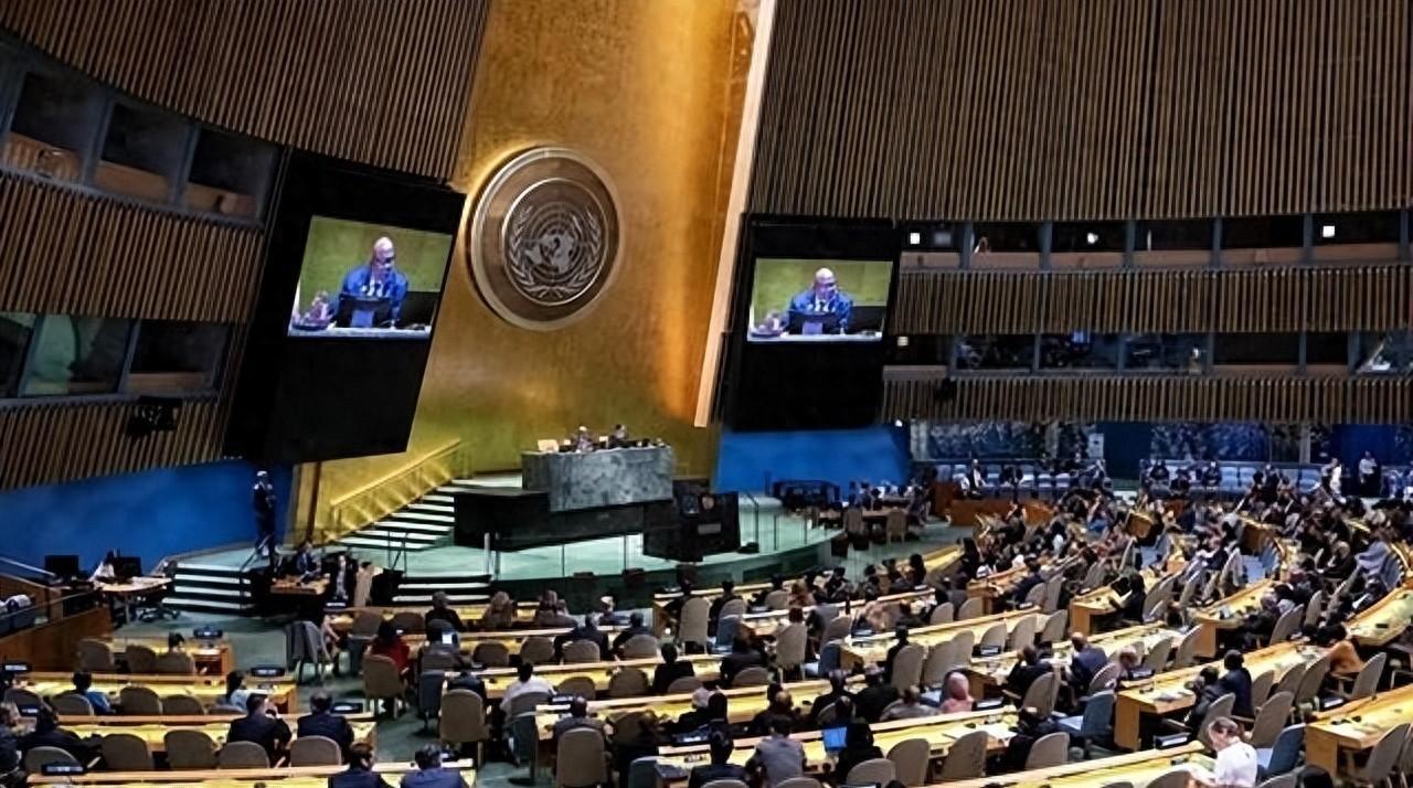 日本借核裁军“敲打中国”？高市早苗这一句话引爆东亚

联合国刚通过一项核裁军决议