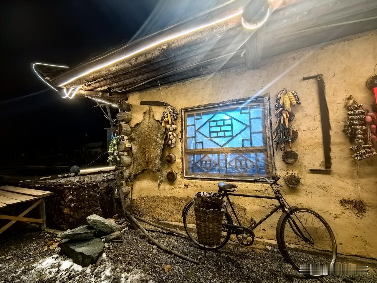 我的今日状态：行百里不足累也
我这里的天气：☀️晴天
坐着高铁去吉林滑雪 白山市