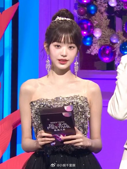 #张元英换了6套造型##张元英换装芭比# 张元英换了6套造型，好用心啊，每一套都