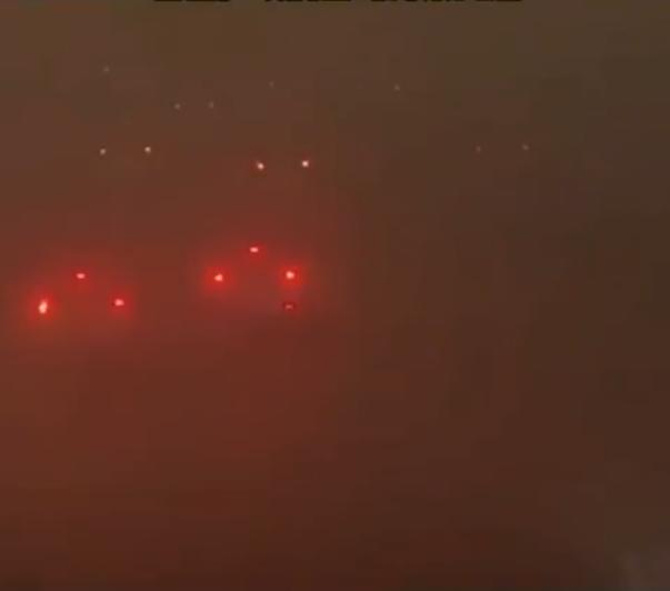 2025年年底，印度官宣经济超过日本，成为全球第四，但它的首都新德里却突然“消失