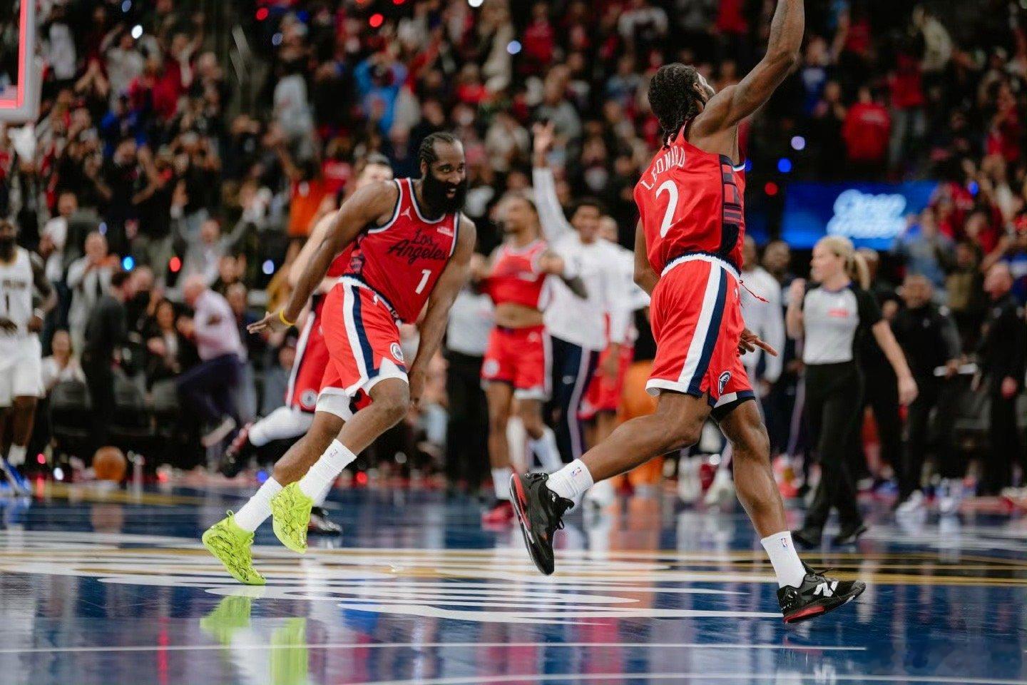 小卡压哨绝杀鹈鹕，登哥这表情真是猥琐快船vs鹈鹕 ​​​