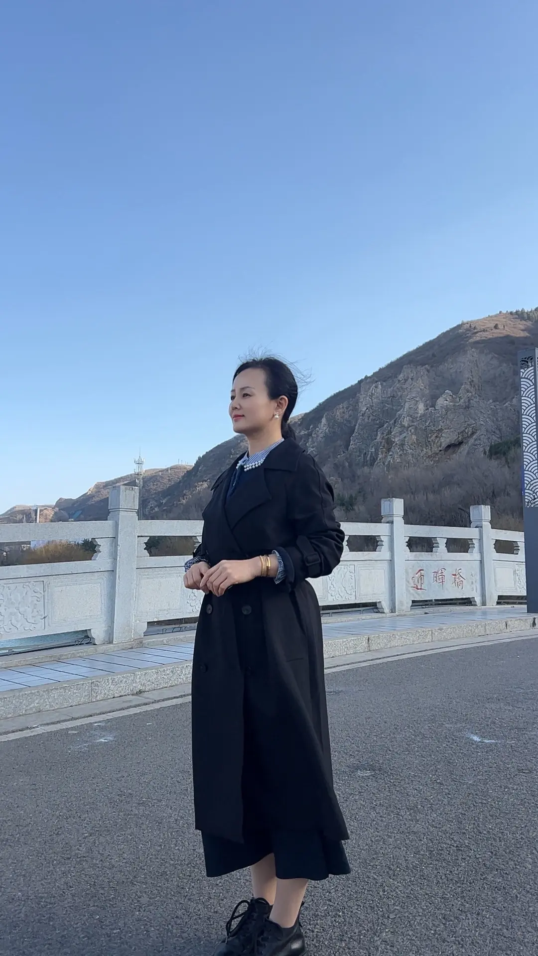 当你无法养活自己时，别人也害怕养你，因为他觉得，你是他的负担，当你有能...