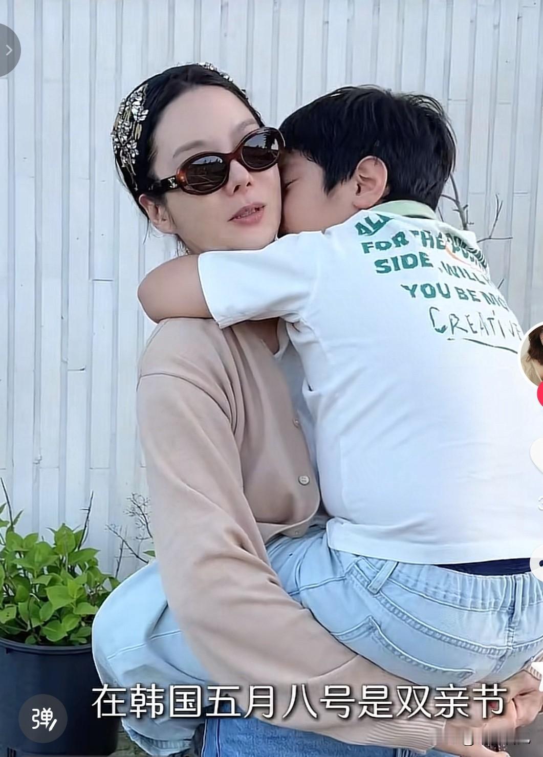 有一说一：

47岁的蔡琳将儿子民宇养育得真好！

小敏宇不仅性格开朗活泼，还孝